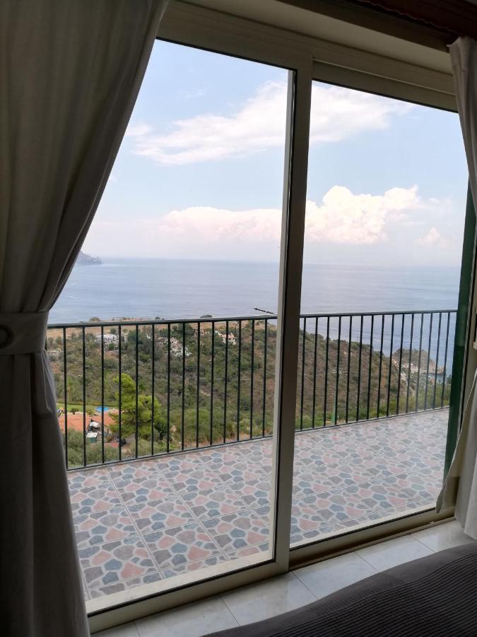 Il Normanno, Appartamento Con Panorama Mozzafiato Taormina Luaran gambar