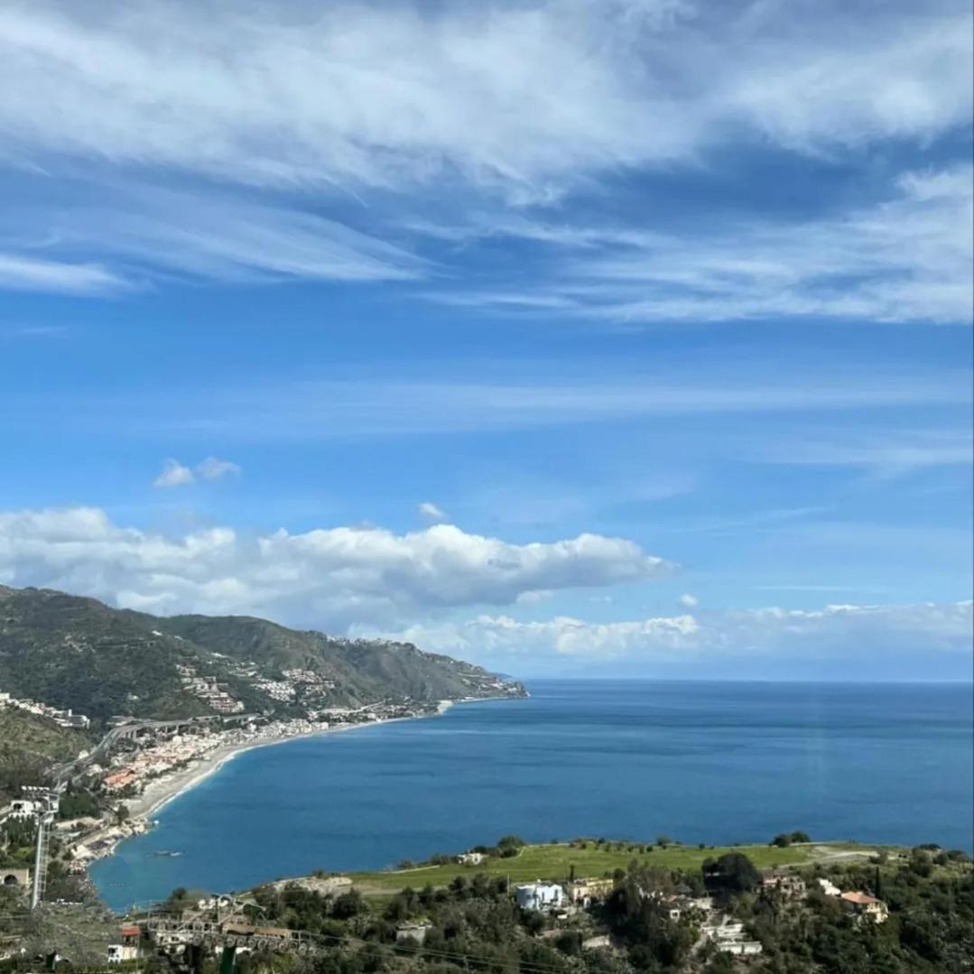 Il Normanno, Appartamento Con Panorama Mozzafiato Taormina Luaran gambar