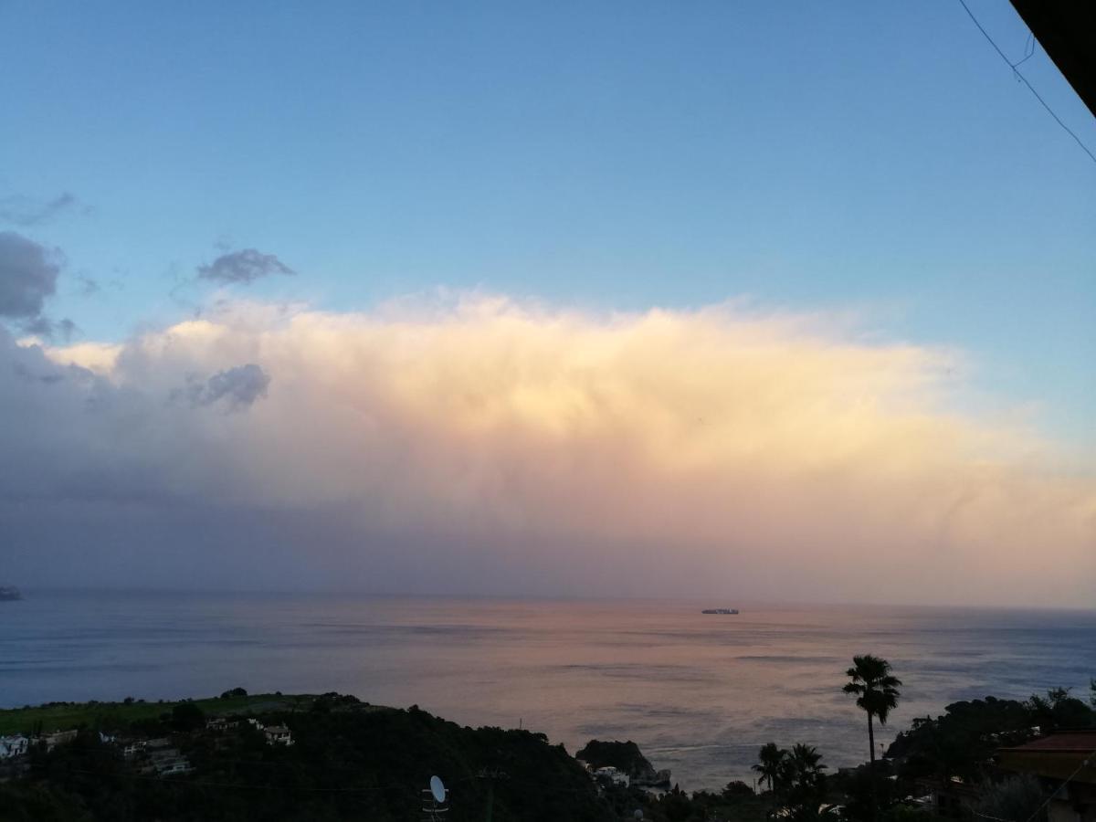 Il Normanno, Appartamento Con Panorama Mozzafiato Taormina Luaran gambar